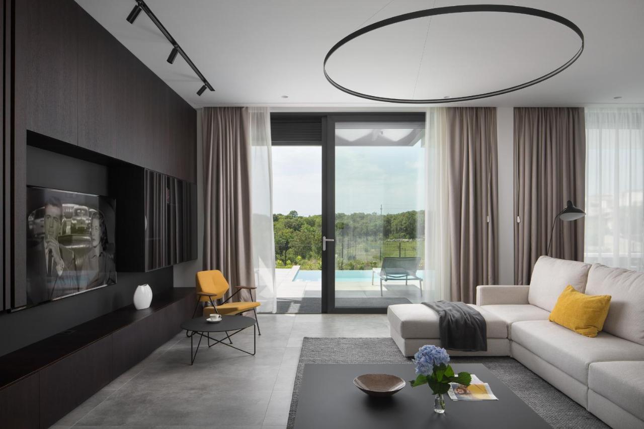 Design Villa Noble With Spa Bale Exteriör bild