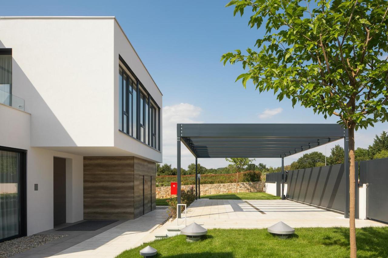 Design Villa Noble With Spa Bale Exteriör bild